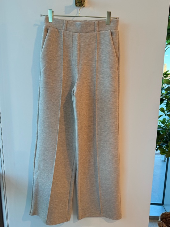 OGL Pants - OGL Ongoing Gratitude Love beige Heather Flare Pintuck Pants XS/P NWT